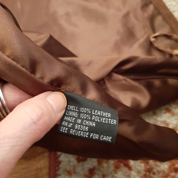 In Suede skirt - Picture 6 of 12